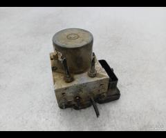 CENTRALINA POMPA ABS 1.4D 66kW 90CV HYUNDAI i30 GD - 16