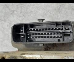 CENTRALINA POMPA ABS 1.4D 66kW 90CV HYUNDAI i30 GD - 17
