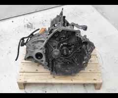 CAMBIO MANUALE 6M R9M 2WD 320104BR1D 1.6D 96Kw NIS