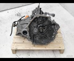 CAMBIO MANUALE 6M R9M 2WD 320104BR1D 1.6D 96Kw NIS