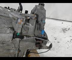 CAMBIO MANUALE 6M R9M 2WD 320104BR1D 1.6D 96Kw NIS - 10