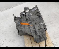 CAMBIO MANUALE 6M R9M 2WD 320104BR1D 1.6D 96Kw NIS - 16