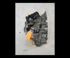 CAMBIO MANUALE 6M D4204T14 2WD M66 36010269 2.0D 1 - 9