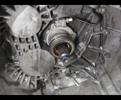 CAMBIO MANUALE 6M A20DTE MYJ F40 55593607 2.0D 103