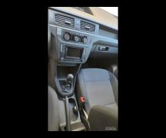 Volkswagen Caddy 2.0 TDI 102 CV Highline 2Posti - 12