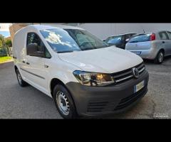Volkswagen Caddy 2.0 TDI 102 CV Highline 2Posti - 22