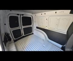 Volkswagen Caddy 2.0 TDI 102 CV Highline 2Posti - 26