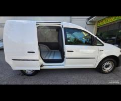 Volkswagen Caddy 2.0 TDI 102 CV Highline 2Posti - 28