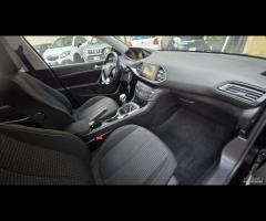 Peugeot 308 BlueHDi 130 S&S SW GT Line - 19