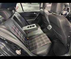 Volkswagen Golf GTI 2.0 TSI DSG TETTO - 13