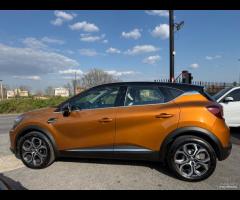 Renault Captur TCe 130 CV EDC FAP Intens - 12