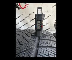 4 PNEUMATICI 245/40 R18 PIRELLI INVERNALI 80%