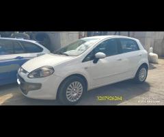 Ricambi Fiat G Punto 1.3 mj 2010 motore 199A2000