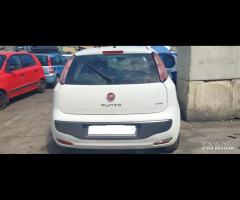 Ricambi Fiat G Punto 1.3 mj 2010 motore 199A2000