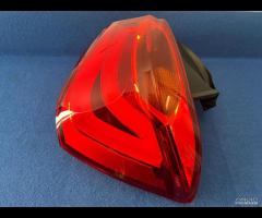 Faro Posteriore BMW F20 F21 - 8