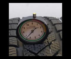 4 GOMME 215 50 18 PIRELLI A67709