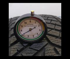 4 GOMME 215 50 18 YOKOHAMA A67708