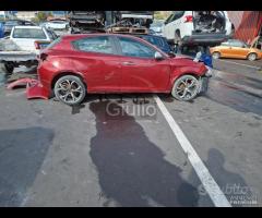 alfa romeo giulietta benzina ricambi - 1
