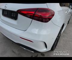 Mercedes-benz A 180 d Automatic AMG Line Premium P - 8