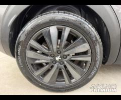 Peugeot 3008 BlueHDi 130 S&S EAT8 GT - 8