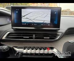 Peugeot 3008 BlueHDi 130 S&S EAT8 GT - 16