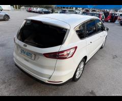 Ford Galaxy 2.0 TDCi 180CV Powershift Tit. Busines - 9