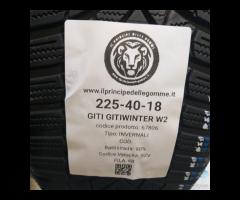 4 GOMME 225 40 18 GITI A67806