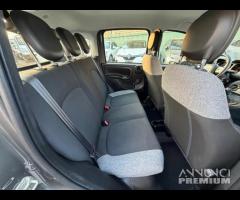 Fiat Panda 1.0 FireFly S&S Hybrid City Cross - 14