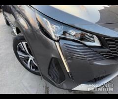 Peugeot 3008 BlueHDi 130CV EAT8 GT - 2