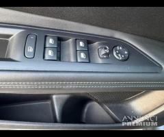 Peugeot 3008 BlueHDi 130CV EAT8 GT - 12
