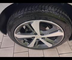 Peugeot 308 1.6 HDi unico prop 2016. 110.000km - 13