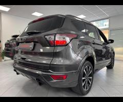 Ford Kuga 1.5 TDCI 120 CV S&S 2WD ST-Line - 5