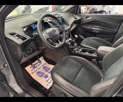 Ford Kuga 1.5 TDCI 120 CV S&S 2WD ST-Line - 9