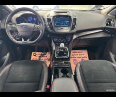 Ford Kuga 1.5 TDCI 120 CV S&S 2WD ST-Line - 15