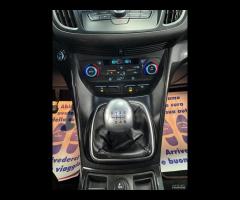 Ford Kuga 1.5 TDCI 120 CV S&S 2WD ST-Line - 17