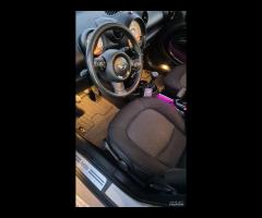 Mini One Countryman 1.6 Cooper D Business - 6