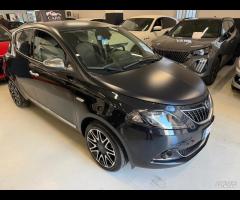 Lancia Ypsilon 1.0 FireFly 5 porte S&S Hybrid Ecoc - 3