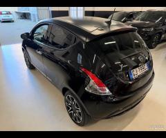 Lancia Ypsilon 1.0 FireFly 5 porte S&S Hybrid Ecoc - 5