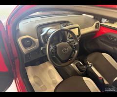 Toyota Aygo 1.0 VVT-i 69 CV 5 porte x-play TSS - 8