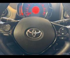 Toyota Aygo 1.0 VVT-i 69 CV 5 porte x-play TSS - 18