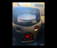 Toyota Aygo 1.0 VVT-i 69 CV 5 porte x-play TSS - 19