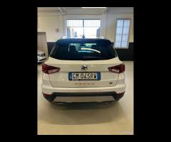 Seat Arona 1.0 TGI FR - 2