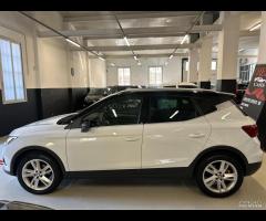 Seat Arona 1.0 TGI FR - 3