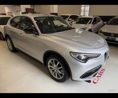 Alfa Romeo Stelvio 2.2 Turbodiesel 190 CV AT8 RWD