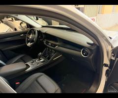 Alfa Romeo Stelvio 2.2 Turbodiesel 190 CV AT8 RWD - 24
