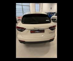 Maserati Levante V6 AWD