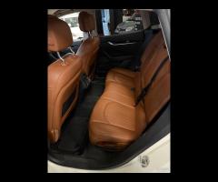 Maserati Levante V6 AWD - 10