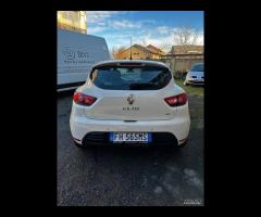 Renault Clio dCi 8V 90CV EDC Start&Stop 5 porte En - 8