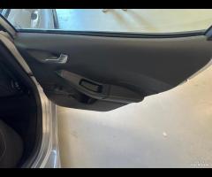 Ford Fiesta 1.1 75 CV GPL 5 porte Plus - 11