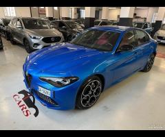 Alfa Romeo Giulia 2.2 Turbodiesel 210 CV AT8 AWD Q